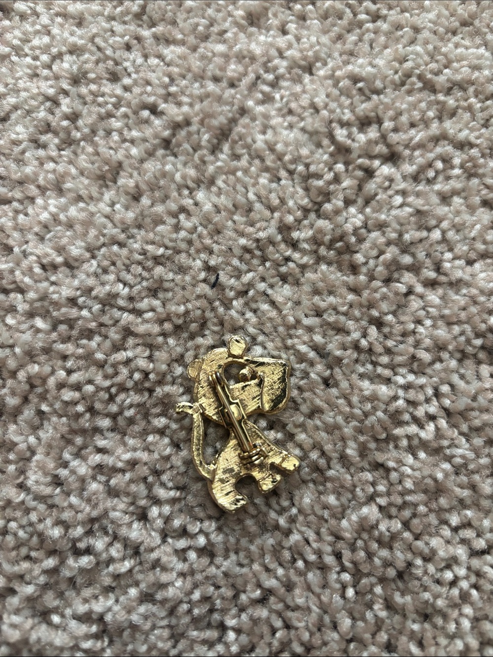 Vintage Yellow Tiger Enamel Pin - Picture 3 of 6